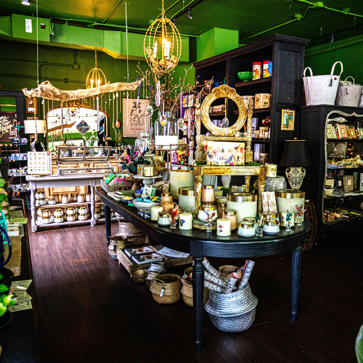 Explore the Studio – Rosy Studio